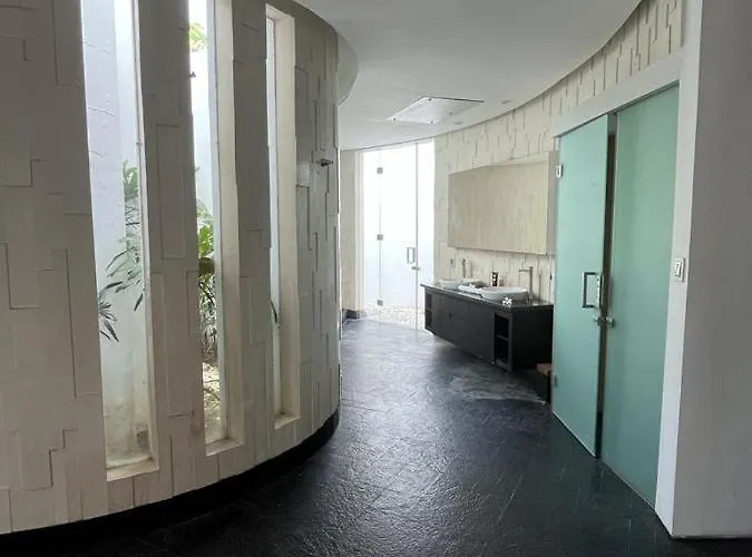 Sari Seminyak