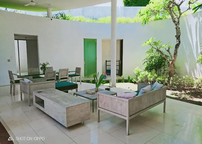Villa Sari *
